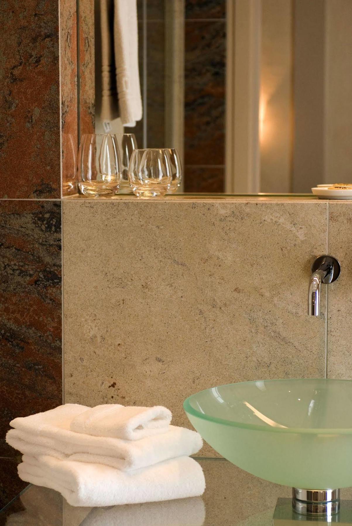 Romantik Hotel Landhaus Liebefeld Koniz Екстериор снимка